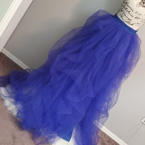 Blue Long tulle skirt with split
